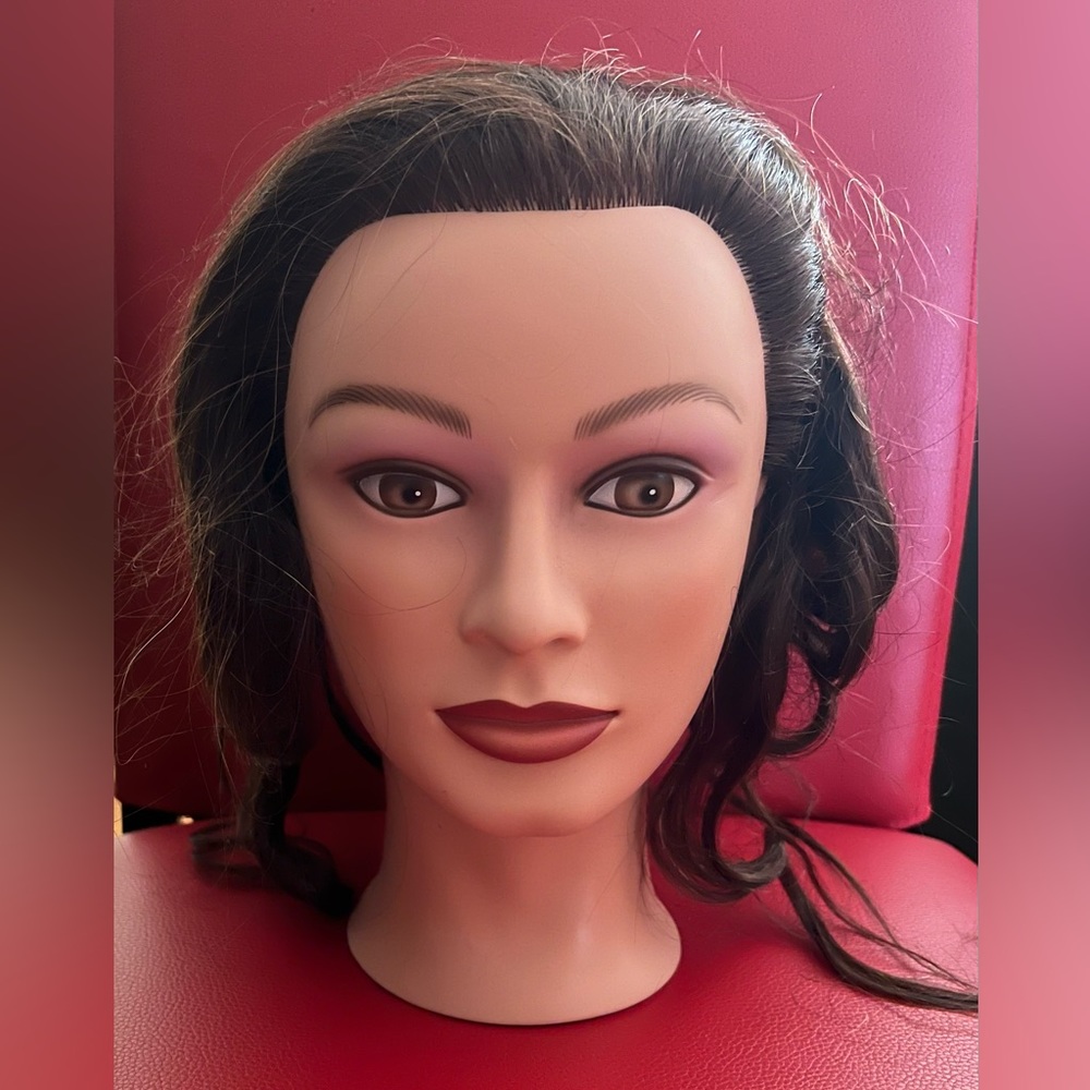 Mannequin head